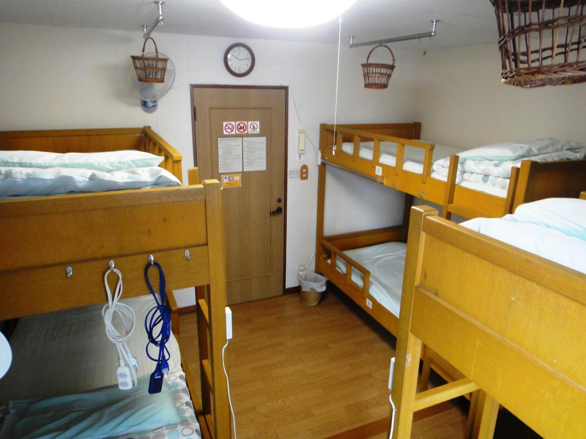 Backpackers Hostel Ino'S Place Sapporo Habitación foto